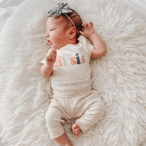 Organic Baby Graphic Bodysuit - Lil Sis