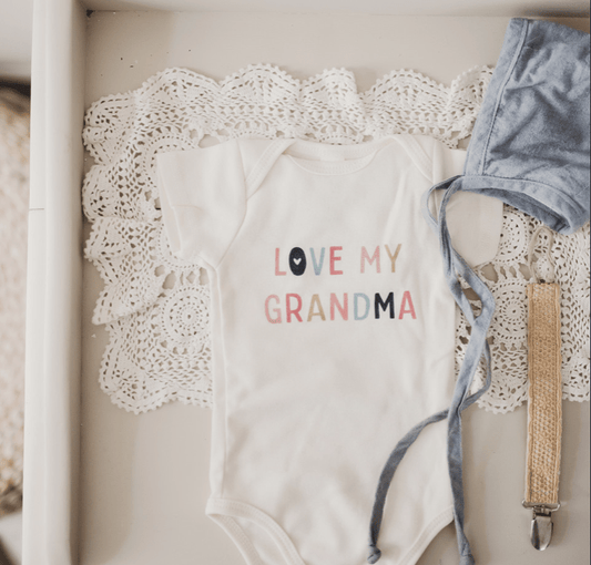 Organic Baby Graphic Bodysuit - Love My Grandma